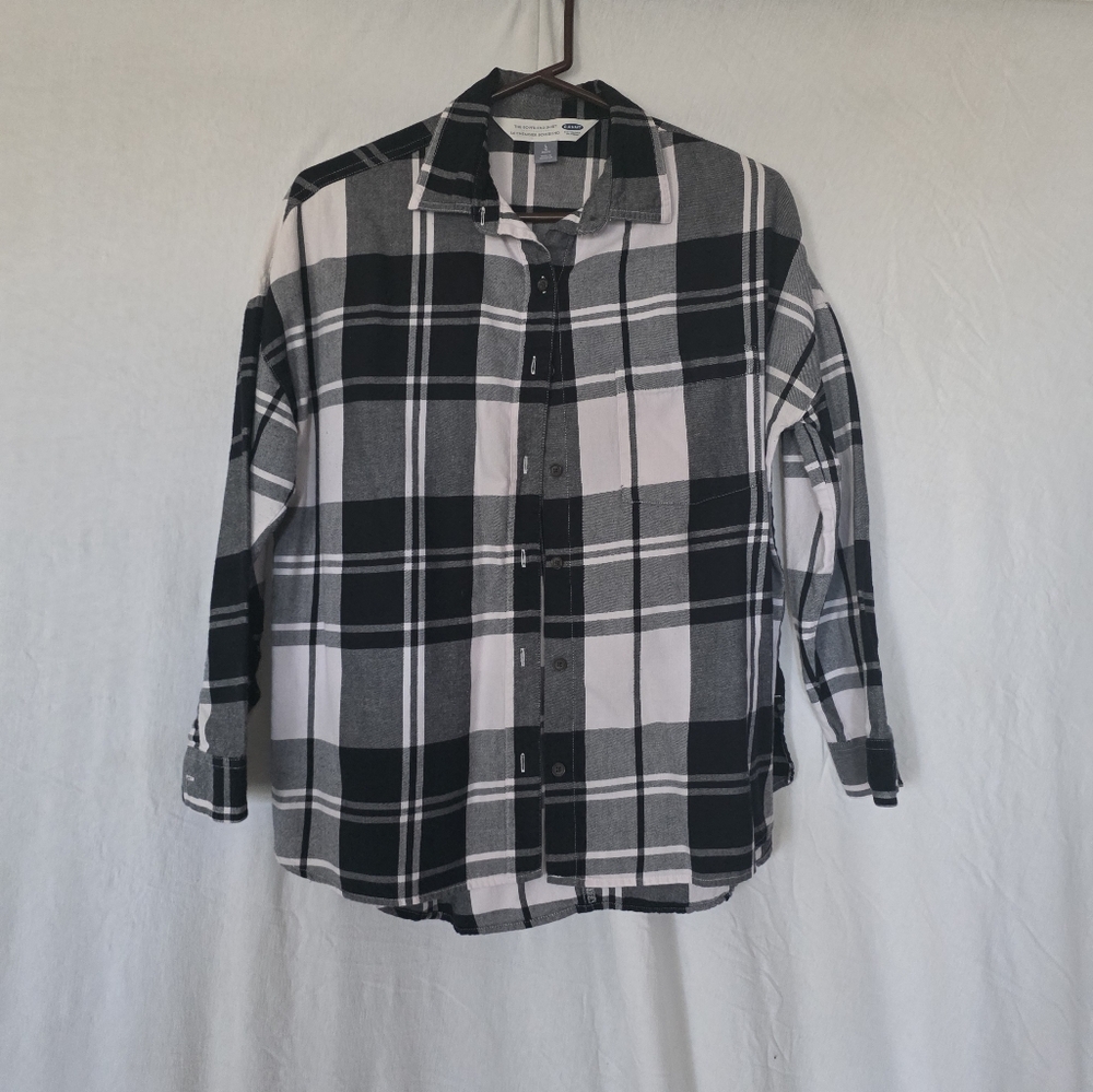 Old Navy Black and White Casual Button Down Flannel
